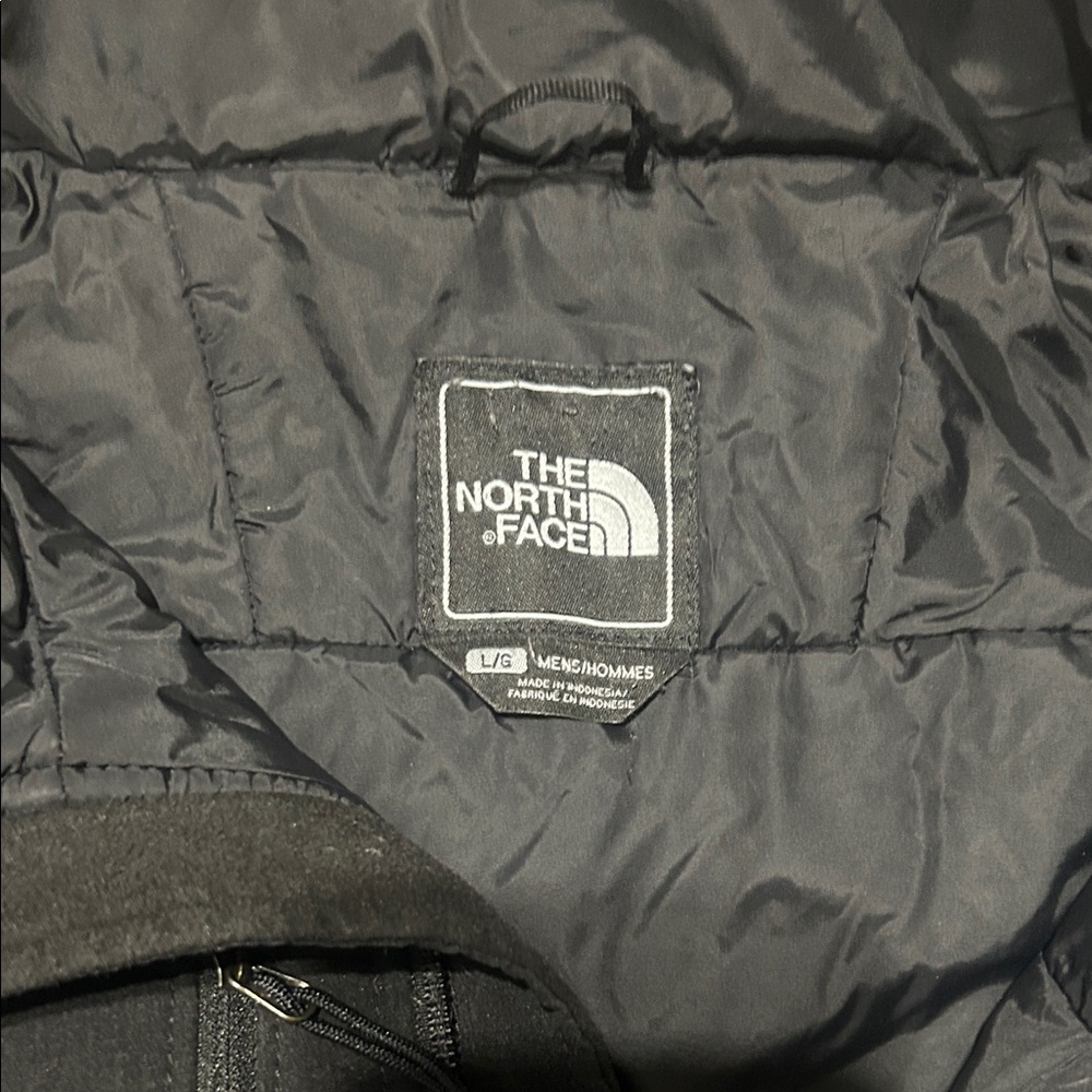 The North Face Men's Black Jacket, Size Large.
Hood not included. - Picture 3 of 4